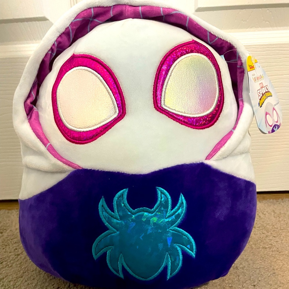 Brand NWT, 10 inch, Authentic Kelly Toy Marvel Squishmallow, Ghost-Spider